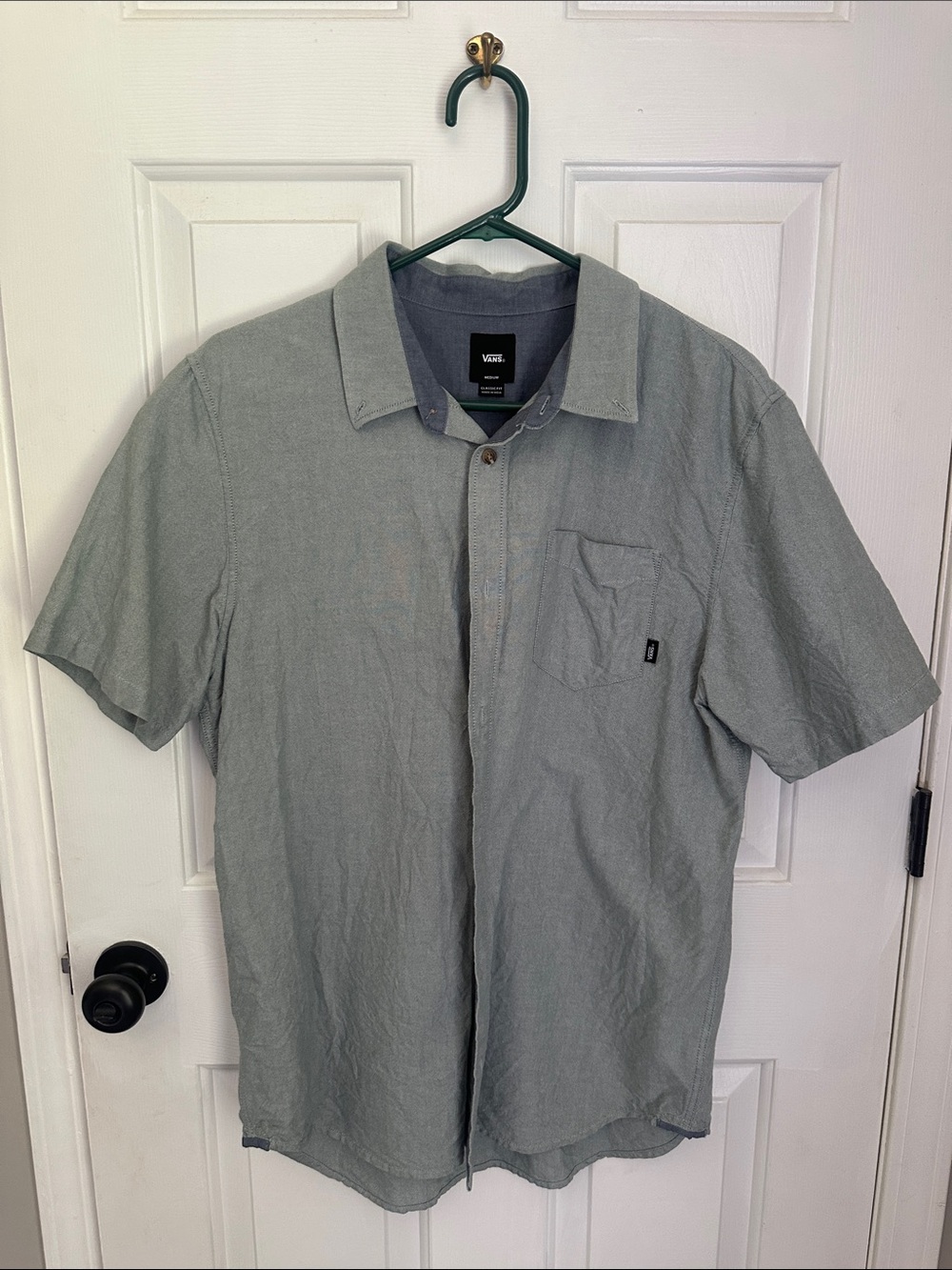 Vans Men's Short Sleeve Button-Up Shirt